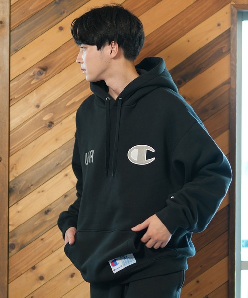 Champion(チャンピオン)の「CHAMPION/チャンピオン プルオーバーパーカー/スウェット オーバーサイズ 裏起毛 セットアップ対応 ユニセックス C3-A110(パーカー・メンズ・ブルーグリーン/ブラック/オートミール/グレー・XL/L/M)」の6枚目の写真