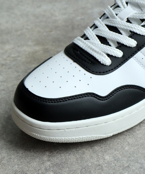 K-SWISS（ケースイス）の「【K-SWISS/ケースイス】エンブレム