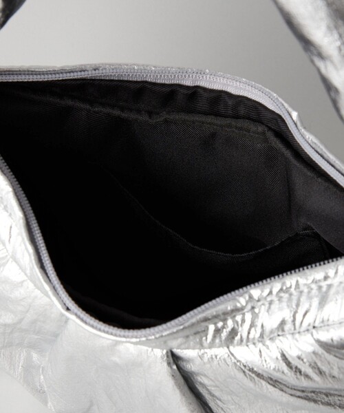 CITEN(シテン)の「<CITEN>パフ ミニ ハンドバッグ(ハンドバッグ・レディース・シルバー/ブラック・FREE)」の16枚目の写真