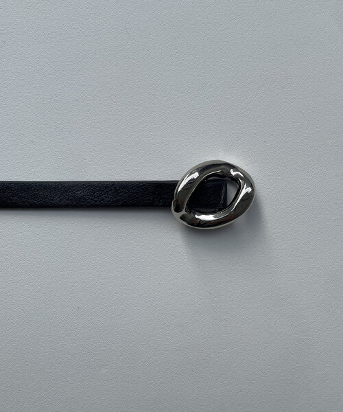 Thevon（ゼボン）の「ニュアンスバックル合皮ベルト（ベルト・レディース・ブラウン/ブラウン系その他/ブラック系その他/ブラック・FREE）」の8枚目の写真