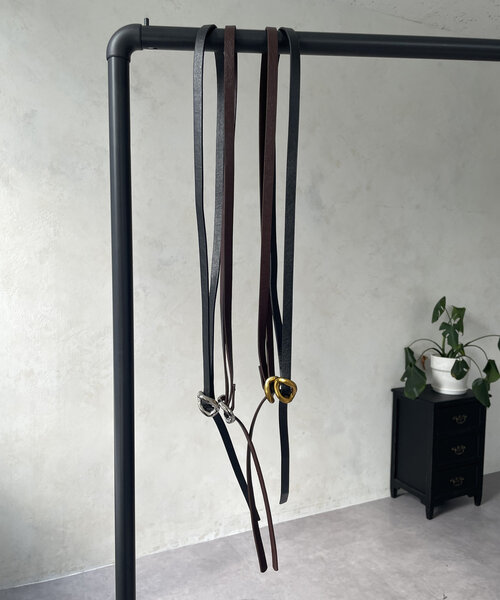 Thevon（ゼボン）の「ニュアンスバックル合皮ベルト（ベルト・レディース・ブラウン/ブラウン系その他/ブラック系その他/ブラック・FREE）」の9枚目の写真