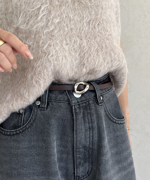 Thevon（ゼボン）の「ニュアンスバックル合皮ベルト（ベルト・レディース・ブラウン/ブラウン系その他/ブラック系その他/ブラック・FREE）」の11枚目の写真