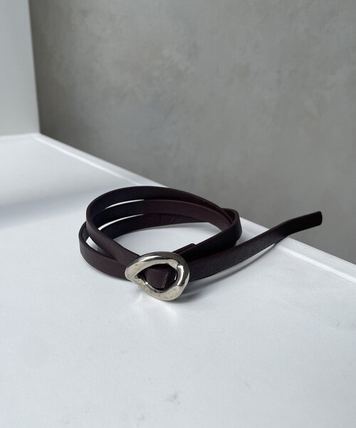 Thevon（ゼボン）の「ニュアンスバックル合皮ベルト（ベルト・レディース・ブラウン/ブラウン系その他/ブラック系その他/ブラック・FREE）」の14枚目の写真