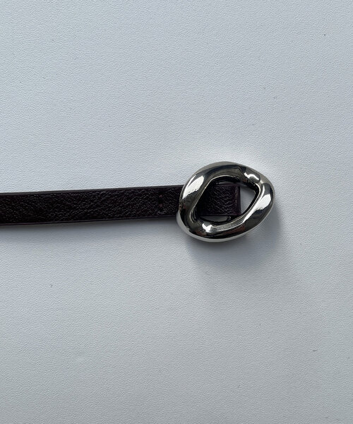 Thevon（ゼボン）の「ニュアンスバックル合皮ベルト（ベルト・レディース・ブラウン/ブラウン系その他/ブラック系その他/ブラック・FREE）」の15枚目の写真