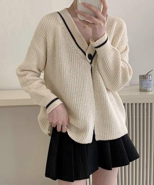Miniministore(ミニミニストア)の「ニットカーディガン 韓国風 秋冬セーター(ニット/セーター・レディース・ブラウン/ブラック/ライトベージュ・FREE)」の6枚目の写真