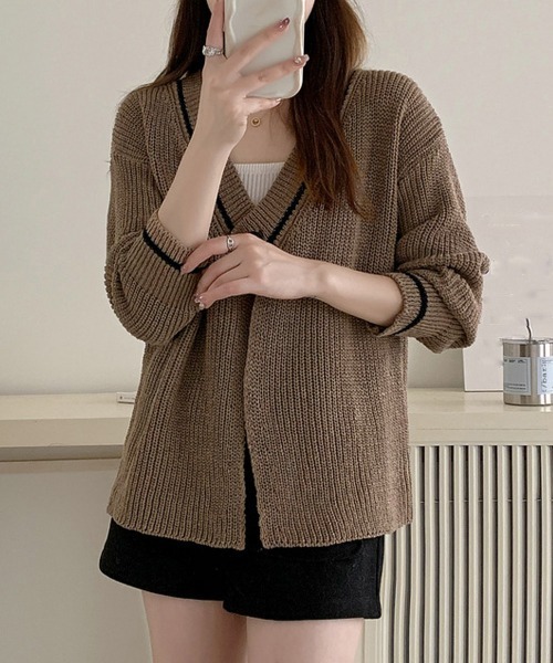 Miniministore(ミニミニストア)の「ニットカーディガン 韓国風 秋冬セーター(ニット/セーター・レディース・ブラウン/ブラック/ライトベージュ・FREE)」の11枚目の写真