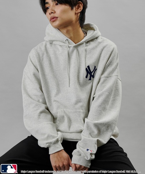 MLB/メジャーリーグベースボール 別注 MLB ハートロゴ刺繍スウェットパーカー/フーディー/裏起毛(限定展開)（パーカー）｜MLB（メジャーリーグベースボール）