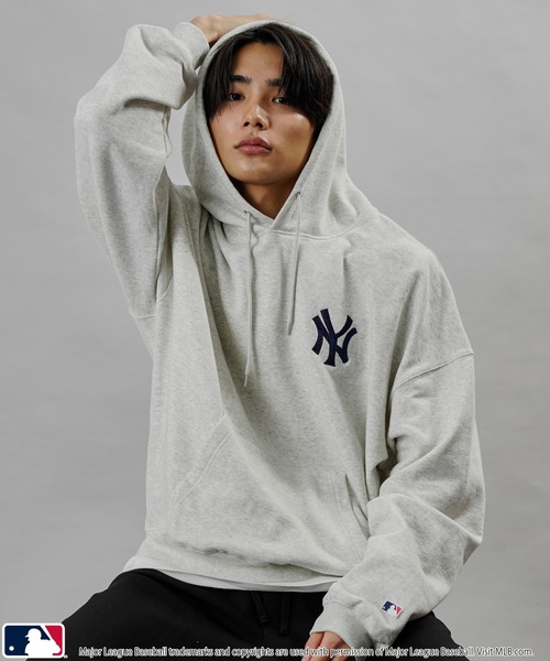 MLB/メジャーリーグベースボール 別注 MLB ハートロゴ刺繍スウェットパーカー/フーディー/裏起毛(限定展開)（パーカー）｜MLB（メジャーリーグベースボール）