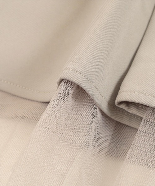 UR'S(ユアーズ)の「キーネックチュールティアードトップス(Tシャツ/カットソー・レディース・ダークネイビー/グレイッシュベージュ/ブラック・S/L/M)」の5枚目の写真