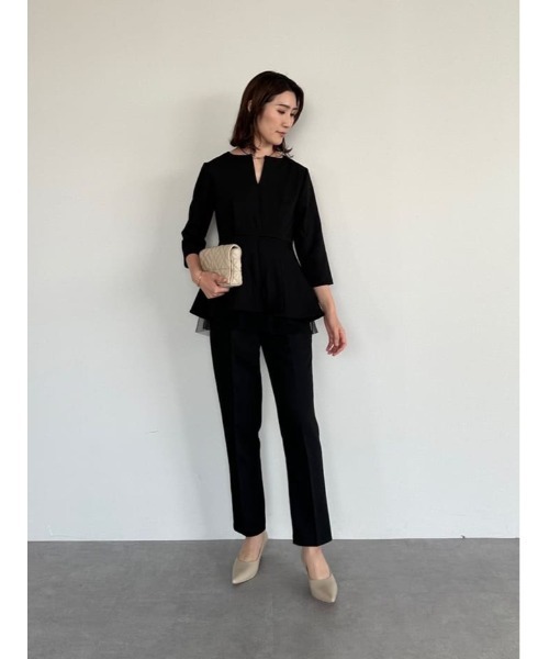 UR'S(ユアーズ)の「キーネックチュールティアードトップス(Tシャツ/カットソー・レディース・ダークネイビー/グレイッシュベージュ/ブラック・S/L/M)」の10枚目の写真