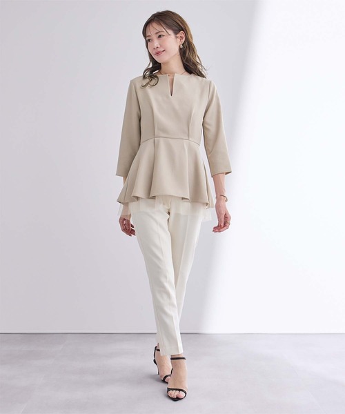 UR'S(ユアーズ)の「キーネックチュールティアードトップス(Tシャツ/カットソー・レディース・ダークネイビー/グレイッシュベージュ/ブラック・S/L/M)」の14枚目の写真