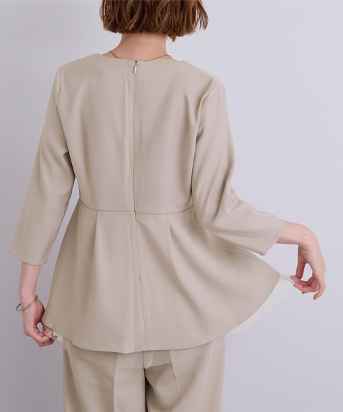 UR'S(ユアーズ)の「キーネックチュールティアードトップス(Tシャツ/カットソー・レディース・ダークネイビー/グレイッシュベージュ/ブラック・S/L/M)」の22枚目の写真