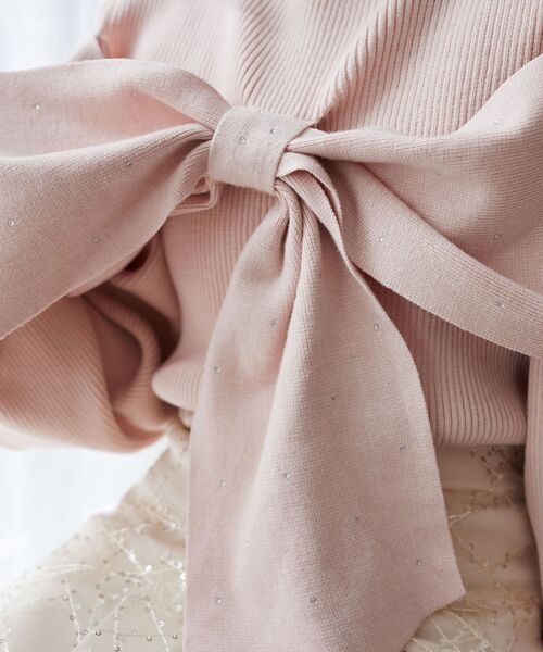 MAJESTIC LEGON（マジェスティックレゴン）の「ビジューリボン肩あきニット（ニット/セーター・レディース・ラベンダー/ボルドー/ライトグレー/アイボリー/ブラック/チャコールグレー/ライトピンク・MEDIUM）」の14枚目の写真