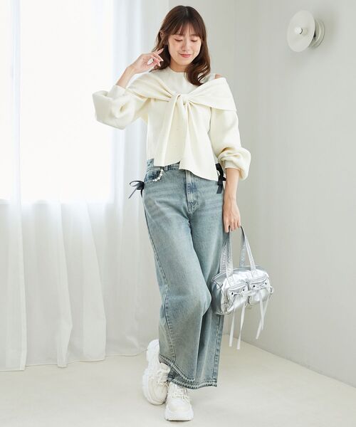 MAJESTIC LEGON（マジェスティックレゴン）の「ビジューリボン肩あきニット（ニット/セーター・レディース・ラベンダー/ボルドー/ライトグレー/アイボリー/ブラック/チャコールグレー/ライトピンク・MEDIUM）」の15枚目の写真