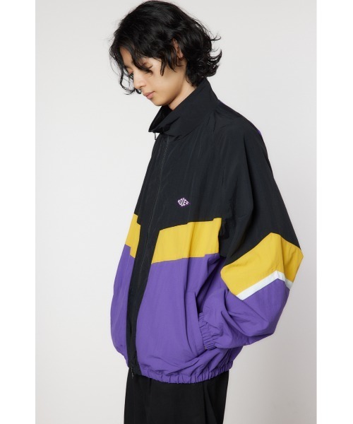 RODEO CROWNS WIDE BOWL（ロデオクラウンズワイドボウル）の「wovenトラックジャケット（ナイロンジャケット・メンズ・レッド/パープル/グレー・MEDIUM/LARGE）」の18枚目の写真