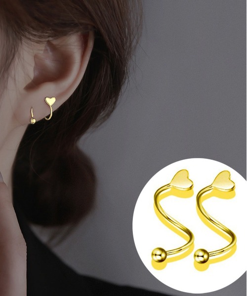 LA VORAGINE(ラ ヴォラジネ)の「ハート星デザインピアス【ねじり式】(ピアス(両耳用)・レディース・シルバー系1/ゴールド/シルバー/シルバー系2/ゴールド系1・FREE)」の4枚目の写真