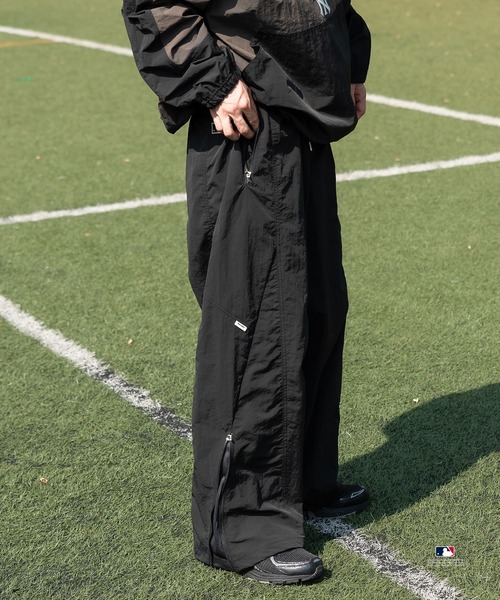 セール】Perushu × MLB ナイロンジップパンツ（その他パンツ