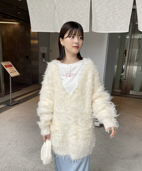 mline（エムライン）の「[mline]深Vポケットニット（ニット/セーター・レディース・ブルー/ピンク/チャコールグレー/アイボリー・FREE）」の5枚目の写真