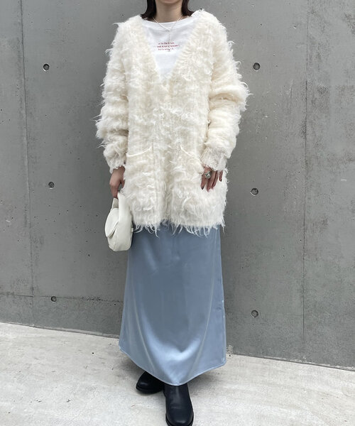 mline（エムライン）の「[mline]深Vポケットニット（ニット/セーター・レディース・ブルー/ピンク/チャコールグレー/アイボリー・FREE）」の7枚目の写真