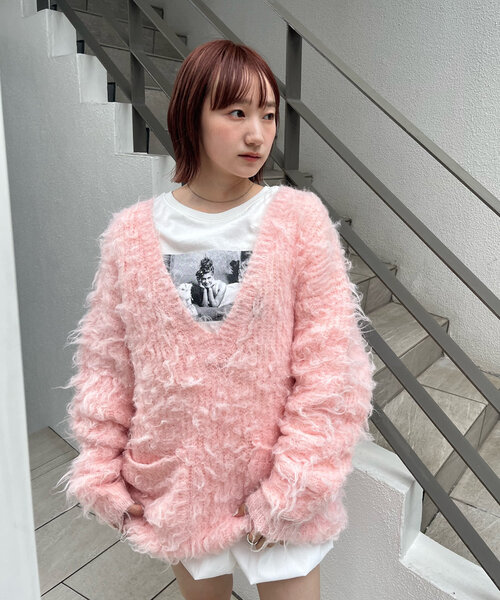 mline（エムライン）の「[mline]深Vポケットニット（ニット/セーター・レディース・ブルー/ピンク/チャコールグレー/アイボリー・FREE）」の19枚目の写真