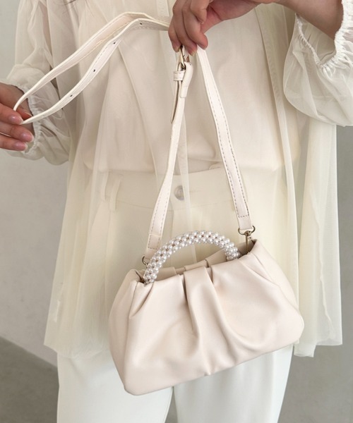 MYMOOD.（マイムード）の「パールPUギャザーコンパクトパーティーバッグ（ハンドバッグ・レディース・シルバー/ブラック/ゴールド/ホワイト/アイボリー・FREE）」の12枚目の写真