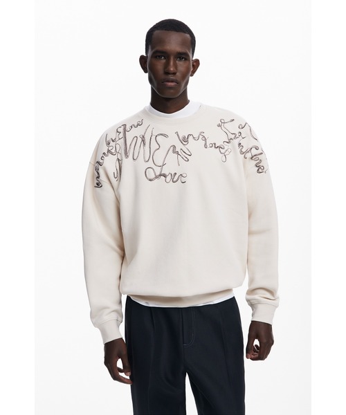 Desigual（デシグアル）の「アーティ刺繍ロングスリーブスウェットシャツクルーネック（スウェット・メンズ・ホワイト・S/M/L/XL）」の8枚目の写真