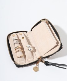 FUNALIVE（ファンアライブ）の「Pisoraro ハラコ　アクセサリーケース（ポーチ）」