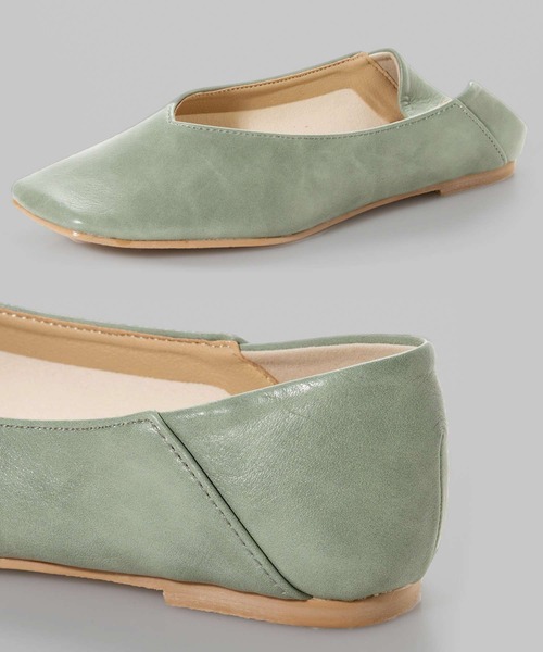 minia(ミニア)の「スクエアトゥフラットバブーシュ(バレエシューズ・レディース・アニマル/グレイッシュベージュ/イエロー/ピンク/グリーン/ライトグリーン・22.0cm/22.5cm/23.0cm/23.5cm/24.0cm/24.5cm/25.0cm/25.5cm/26.0cm)」の14枚目の写真