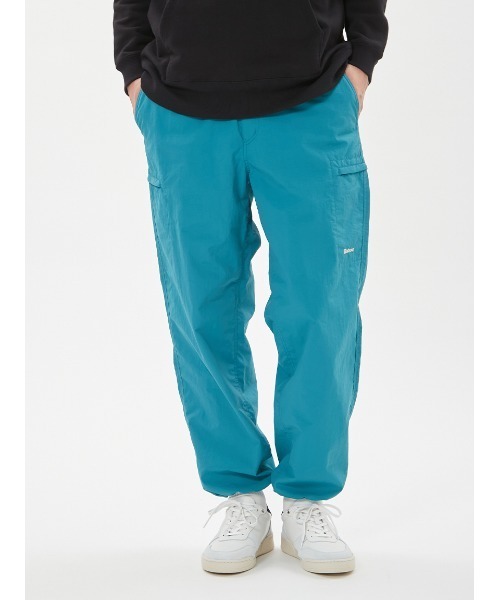 Barbour（バブアー）の「【TRANSPORT / トランスポート】ナイロン パンツ"Japan Exclusive"（その他パンツ・メンズ・ブラック/ブルー/ベージュ/グリーン・SMALL/MEDIUM/LARGE/X-LARGE）」の22枚目の写真