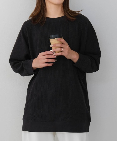 aquagarage(アクアガレージ)の「ワッフルドルマントップス(Tシャツ/カットソー・レディース・モカ/チャコール/アイボリー・M/L)」の2枚目の写真