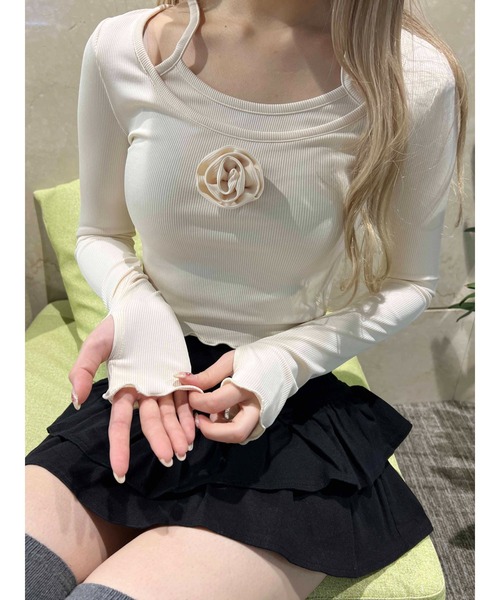 PHILLY(フィリー)の「【PHILLY】ローズモチーフトップス(Tシャツ/カットソー・レディース・ブラック/グレー/アイボリー・FREE)」の20枚目の写真