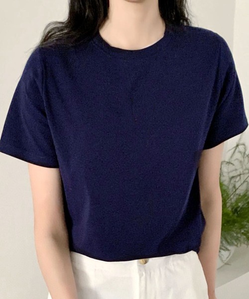 LOWO(ロワ)の「コットン素材クルーネック半袖Tシャツ(Tシャツ/カットソー・レディース・アイボリー/ボルドー/クリーム/ピンクベージュ/チャコールグレー/ブラック/ベージュ/ネイビー/ダークグレー/グレー/オフホワイト/ピンク/イエロー/ブルー・FREE)」の9枚目の写真