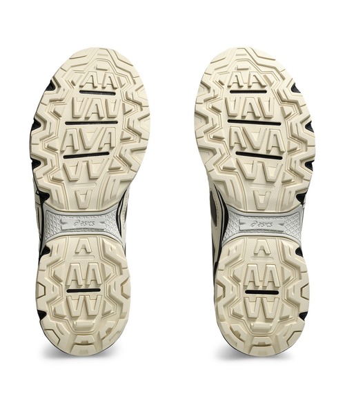 ASICS(アシックス)の「GEL-VENTURE 6 / ゲルベンチャー 6(スニーカー・メンズ・ベージュ×ブラック・23/24/25/26/27/28/29/28.5/25.5/26.5/27.5/24.5/23.5/29.5)」の4枚目の写真