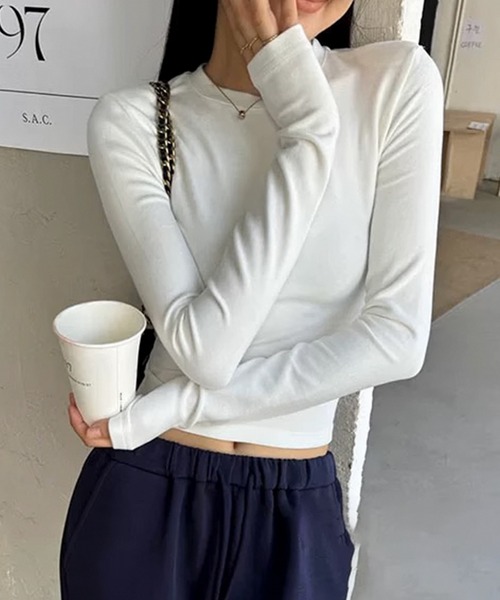 DAY CLOSET(デイ クローゼット)の「【大きいサイズ有/ストレッチ有】 レイヤード即戦力。長袖 シアー ピーチスキン カットソー レディース(Tシャツ/カットソー・レディース・ホワイト/ブラック・L/XL/M)」の1枚目の写真
