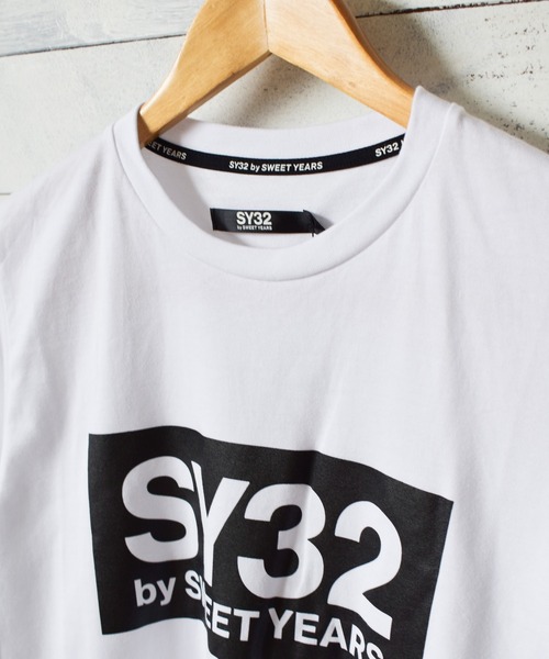 SY32 by SWEET YEARS(エスワイサーティトゥバイスィートイヤーズ)の「【RS】【SY32 by SWEET YEARS】BOXロゴT(Tシャツ/カットソー・メンズ・ブラック系その他3/ブラック系その他/ブラック系その他2/ブラック/ホワイト/ホワイト系その他・SMALL/XX-LARGE/X-LARGE/MEDIUM/LARGE)」の16枚目の写真