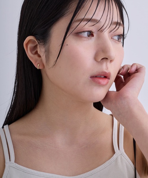 CALIN STANDARD(カリンスタンダード)の「◆金属アレルギー対応◆◆made in japan◆【片手でスムースワンタッチ】クロススターダスト ミニスムースピアス(ピアス(両耳用)・レディース・ゴールド/ピンクゴールド/シルバー・FREE)」の10枚目の写真