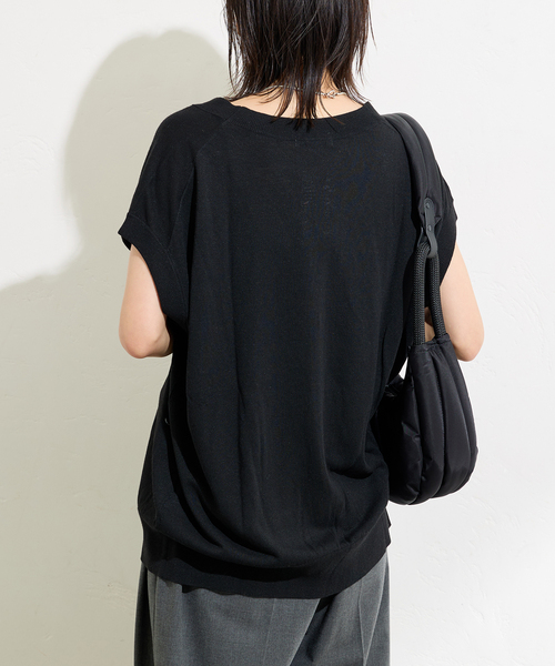 JOURNAL STANDARD（ジャーナルスタンダード）の「リネンレーヨンニュアンスベスト（ベスト・レディース・チャコールグレー/ブラック・FREE）」の3枚目の写真