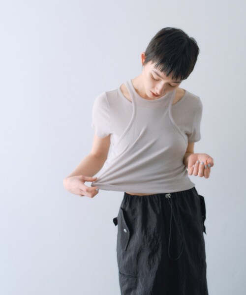 CODE A(コードエー)の「layered mini tee(Tシャツ/カットソー・レディース・ブラック/ライトグレー/ホワイト/ライトイエロー系・00)」の7枚目の写真