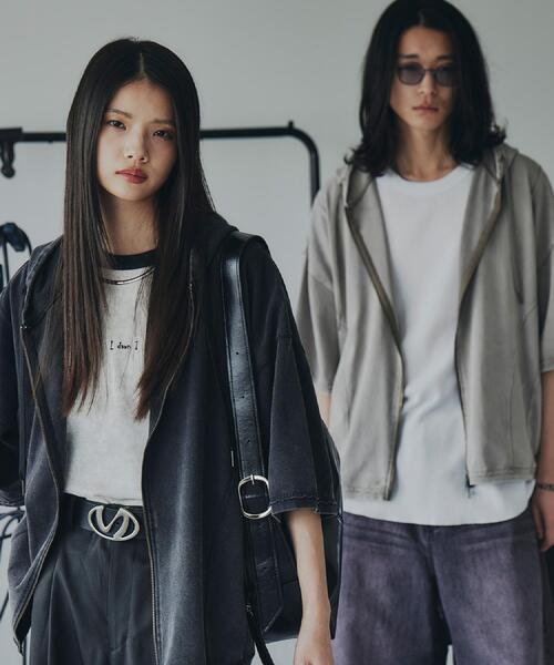 tk.TAKEO KIKUCHI(ティーケータケオキクチ)の「ヴィンテージライククロップドパーカ(パーカー・メンズ・ブラック/オリーブ・02/03)」の16枚目の写真