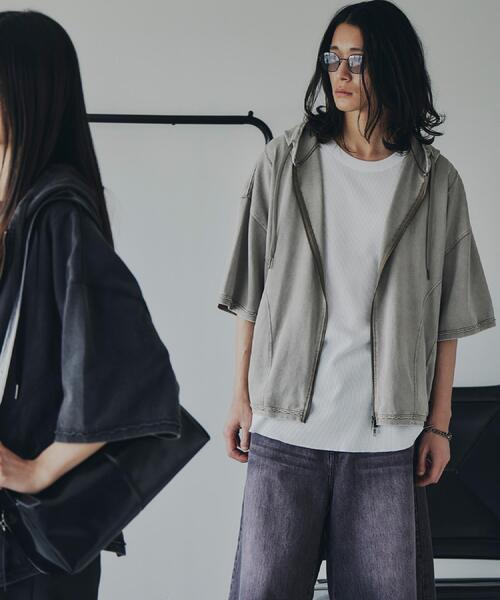 tk.TAKEO KIKUCHI(ティーケータケオキクチ)の「ヴィンテージライククロップドパーカ(パーカー・メンズ・ブラック/オリーブ・02/03)」の19枚目の写真