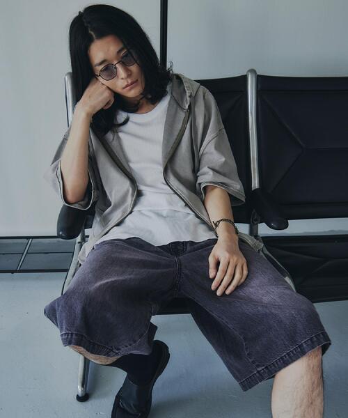 tk.TAKEO KIKUCHI(ティーケータケオキクチ)の「ヴィンテージライククロップドパーカ(パーカー・メンズ・ブラック/オリーブ・02/03)」の20枚目の写真