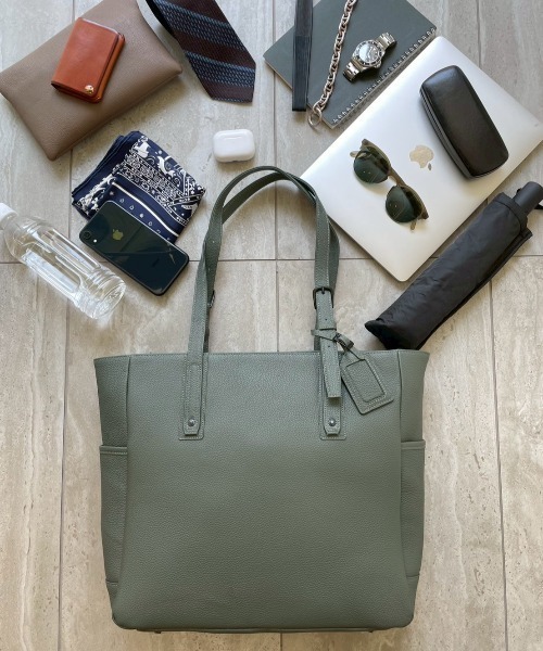 SOLATINA（ソラチナ）の「SBI-00001　シュリンクレザートート（トートバッグ・メンズ・ネイビー/ブルー/グレイッシュベージュ/チョコ/カーキ/ブラック/ライトブラウン・FREE）」の6枚目の写真