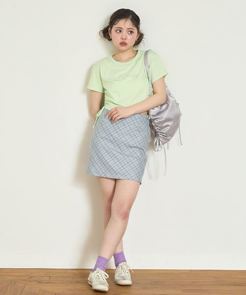 Mi-je（ミジェ）の「台形チェックスカート【韓国ファッション】（スカート・レディース・ピンク/グレー・M/S）」の4枚目の写真