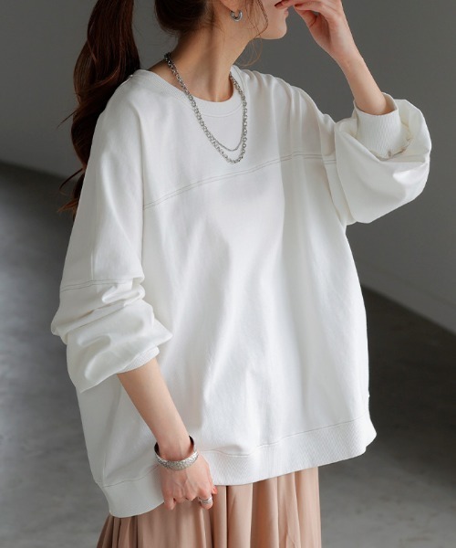 HUG.U(ハグユー)の「ステッチゆるロンT(Tシャツ/カットソー・レディース・サンドベージュ/ダークグレー/グリーン/ライトグレー/ホワイト/ブラック/ブルー・FREE)」の2枚目の写真