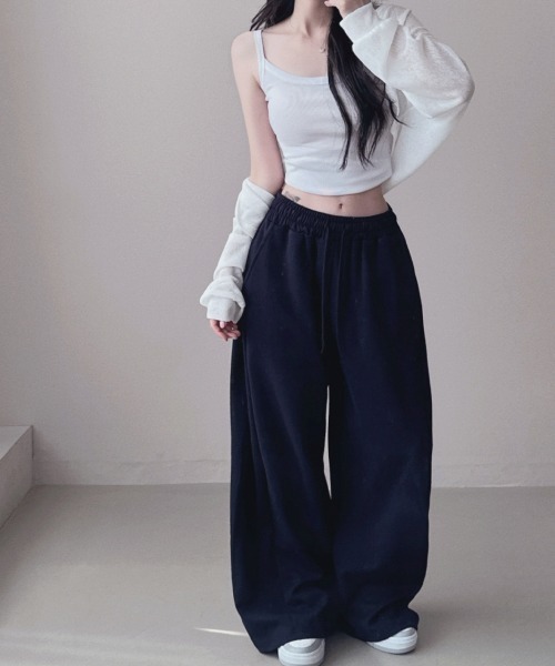 NANAHACHI(ナナハチ)の「バッグプリントワイドスエットパンツ(スウェットパンツ・レディース・ブラック/グレー/ネイビー・FREE)」の20枚目の写真