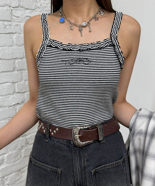 CIAOPANIC（チャオパニック）の「フリルテープカップ付きキャミソール（キャミソール・レディース・ホワイト/ブラック/グレー・ONE SIZE）」の4枚目の写真