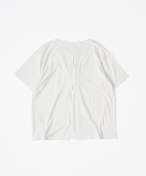 MUHET(ミュエータ)の「back open shirring logo t-shirt / バックオープンシャーリングロゴTシャツ(Tシャツ/カットソー・レディース・ブラック/オフホワイト・SMALL/MEDIUM)」の9枚目の写真
