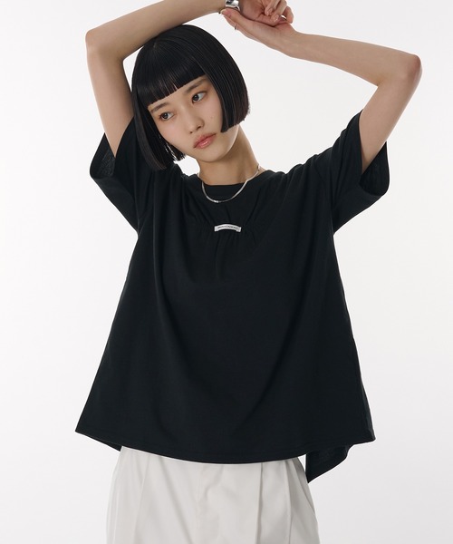 MUHET(ミュエータ)の「back open shirring logo t-shirt / バックオープンシャーリングロゴTシャツ(Tシャツ/カットソー・レディース・ブラック/オフホワイト・SMALL/MEDIUM)」の21枚目の写真