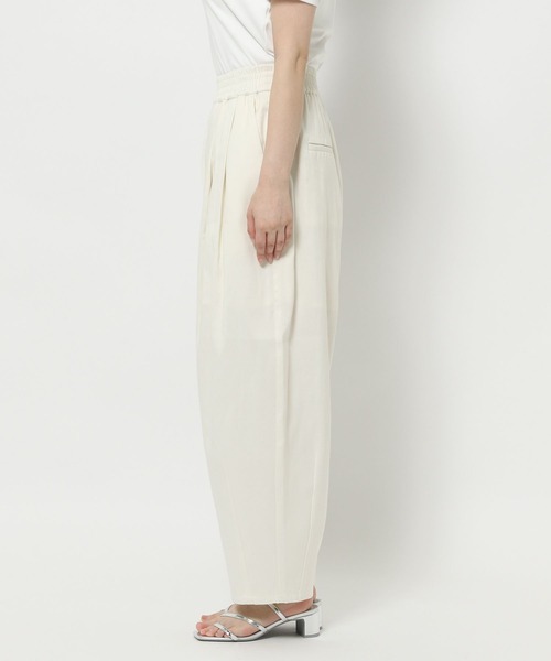 LOWRYS FARM（ローリーズファーム）の「リネンイージーコクーンパンツ　497448（その他パンツ・レディース・イエロー/アイボリー/ブラック/ブラウン・MEDIUM/LARGE）」の6枚目の写真