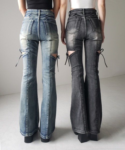 me+em select(ミームセレクト)の「【 2color / 3size 】カットアウトリボンヴィンテージストレッチフレアデニム / cutout ribbon vintage stretch flare denim(デニムパンツ・レディース・ブラック/ブルー・SMALL/MEDIUM/LARGE)」の6枚目の写真
